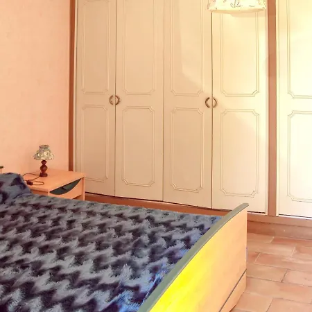 Lejlighed De 2 Chambres Avec Jardin Clos Et Wifi A Sur A 1 Km De La Cavalaire-sur-Mer