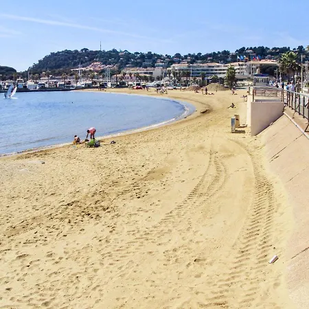 De 2 Chambres Avec Jardin Clos Et Wifi A Sur A 1 Km De La Cavalaire-sur-Mer